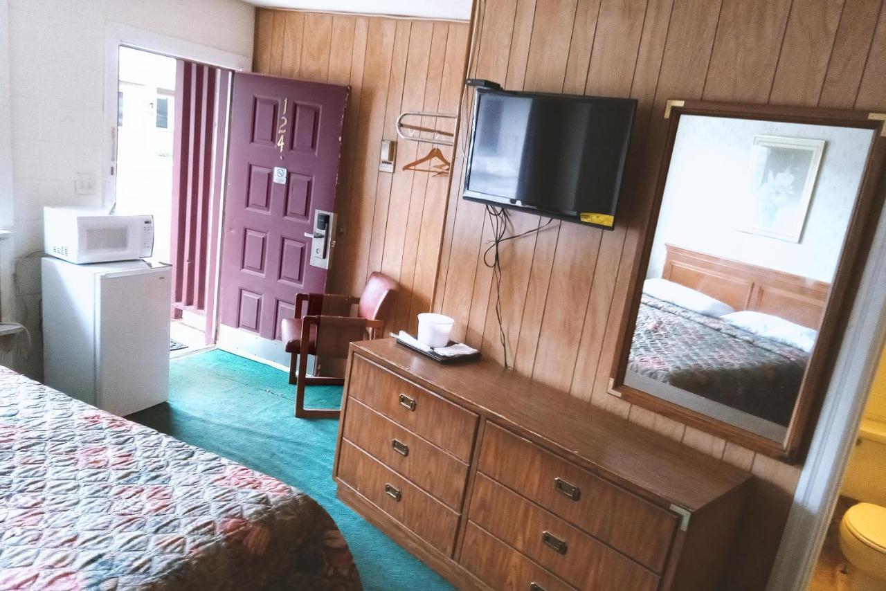 Blue Way Inn & Suites Winfield Eksteriør bilde